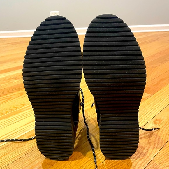 🥾 Madden Girl Combat Boots - Picture 4 of 5